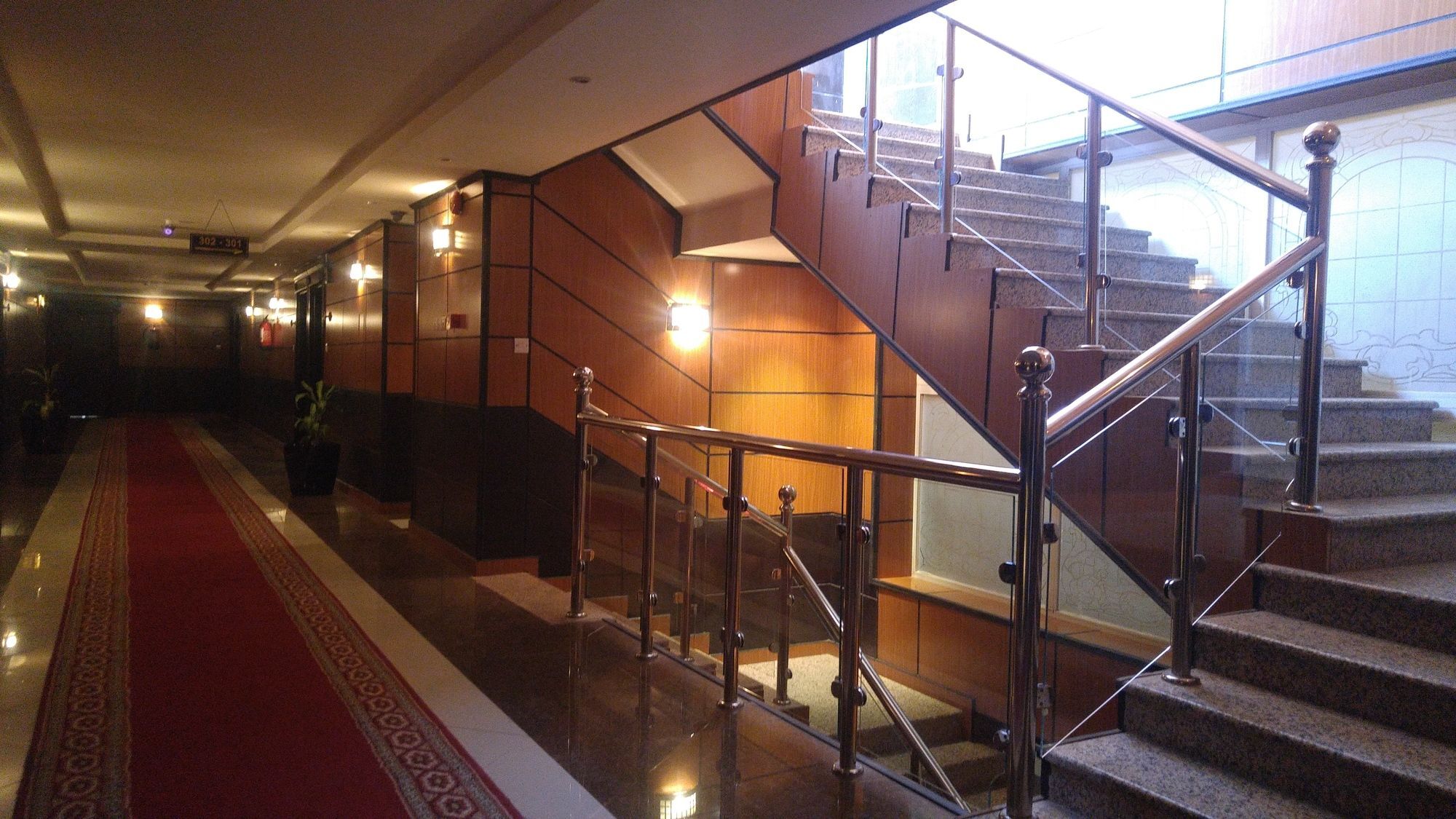 Al Muhaidb Al Takhassosi Abaqrino Riyadh Exterior photo